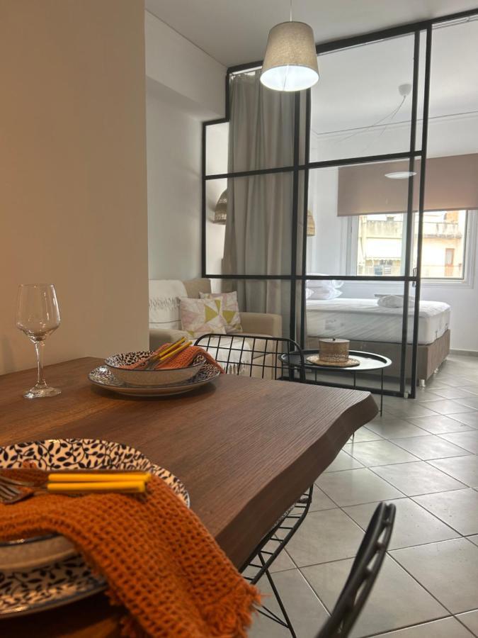 Jelinas Bright Apartment In The Centre Of Nafplio Exterior foto