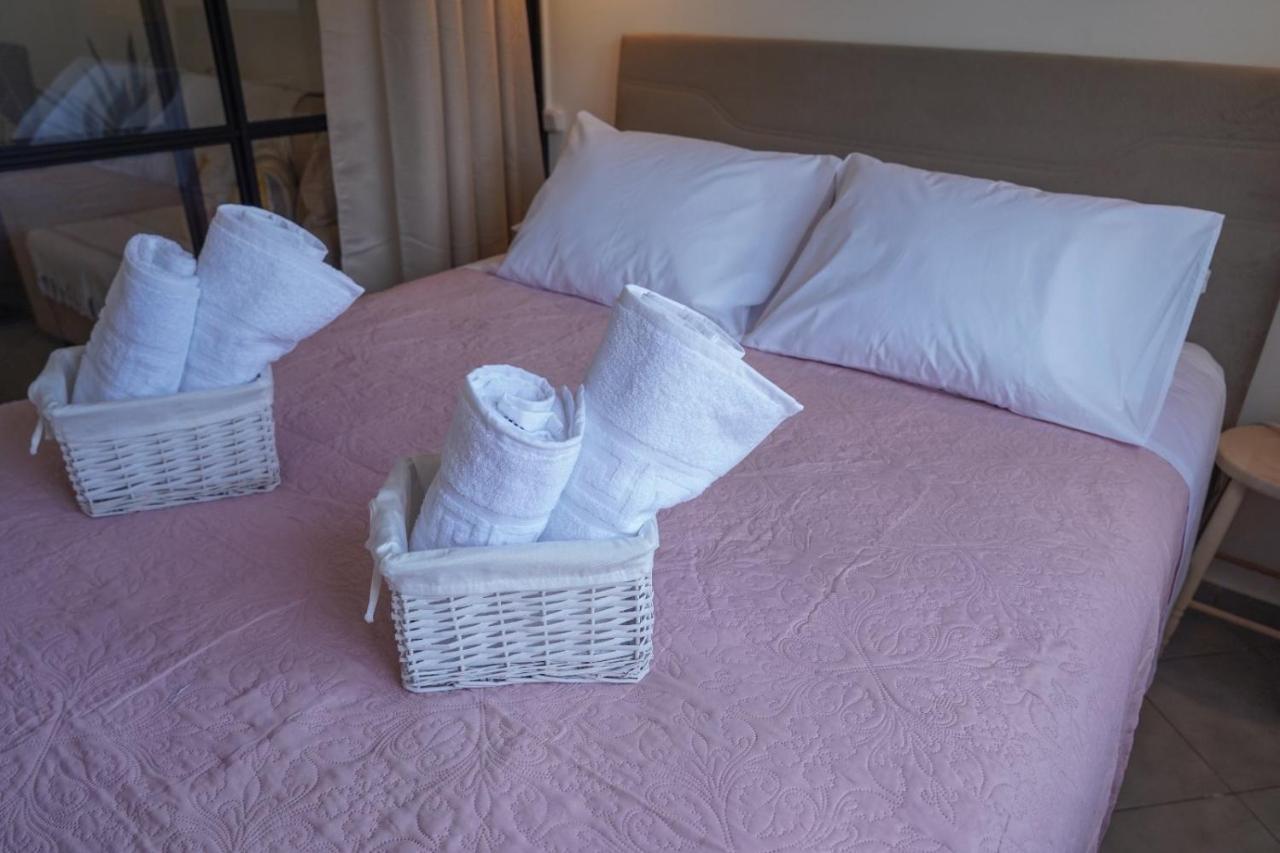 Jelinas Bright Apartment In The Centre Of Nafplio Exterior foto